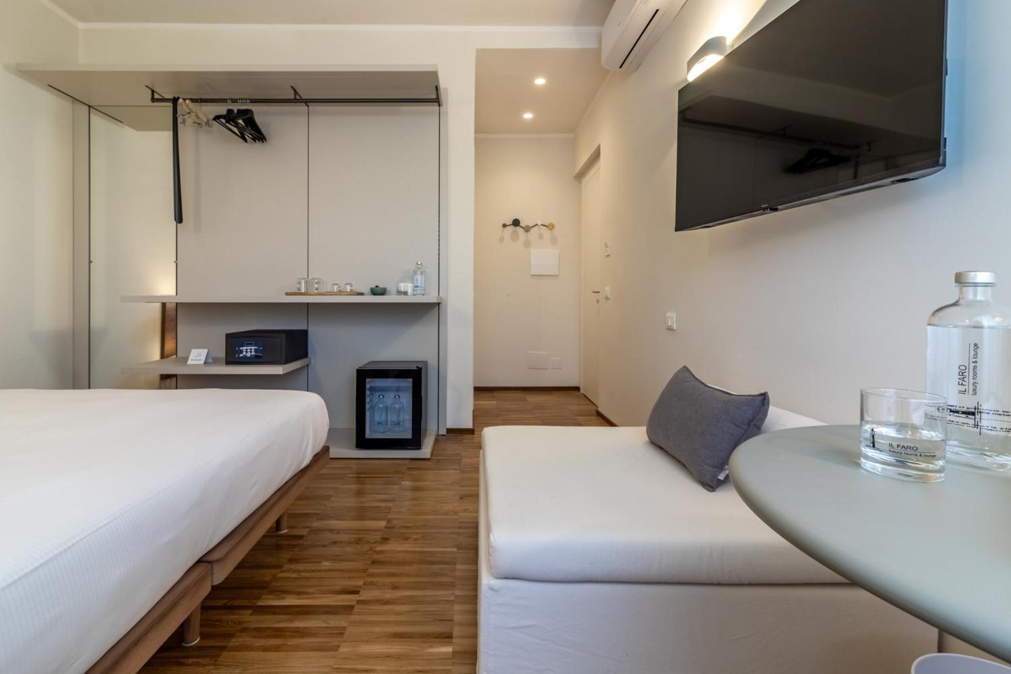 Il Faro Luxury Rooms & Lounge La Spezia Luaran gambar
