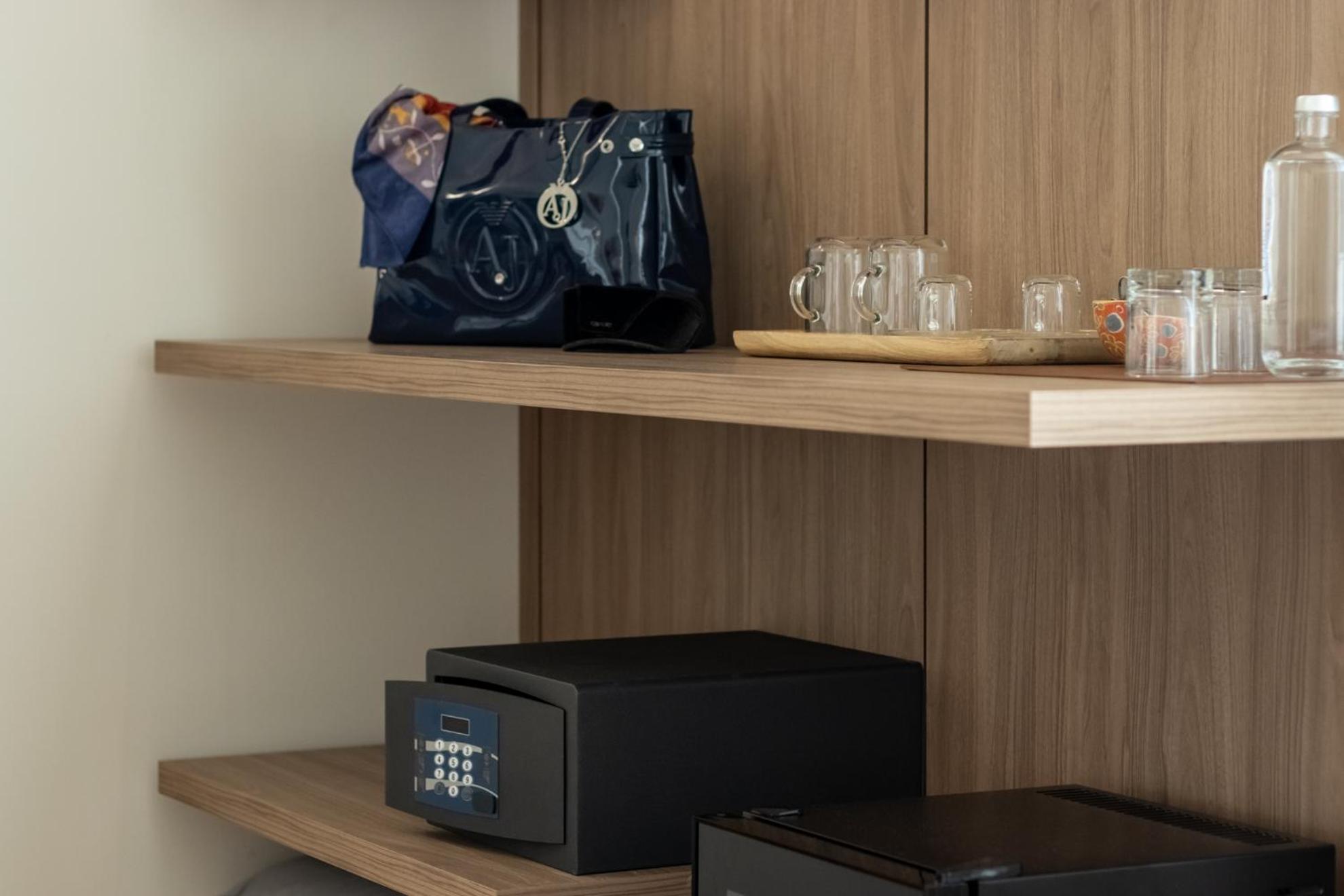 Il Faro Luxury Rooms & Lounge La Spezia Luaran gambar